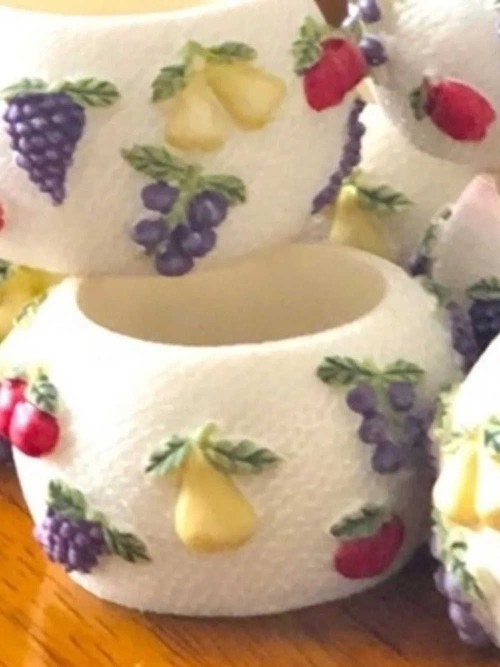 Pier 1 Imports Resin Fruit Motif Napkin Rings Textured Harvest Set of 8
